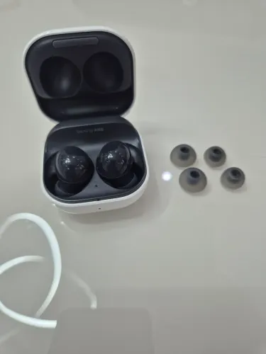 Buds 2 - Fone de ouvido (Samsung)