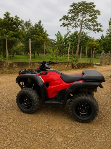 Quadriciclo Honda 4x4 2022! Vendo ou troco em carro.