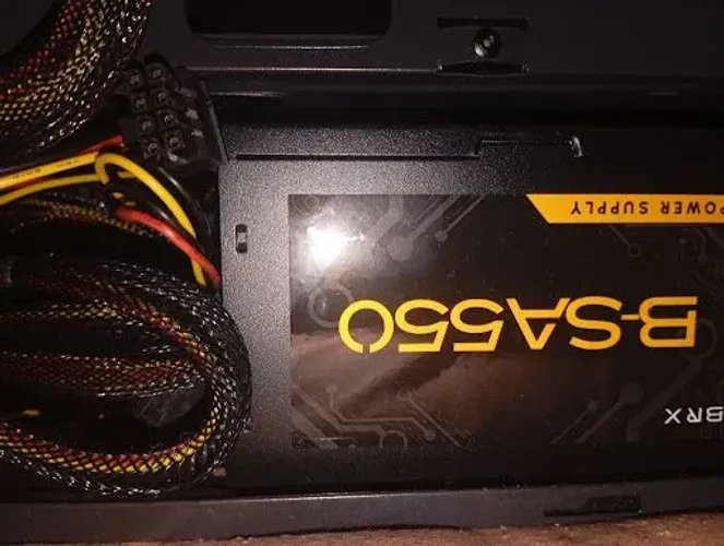 Fonte ATX BRX 550W B-SA550 - Semi-nova (Ideal para PC Office)