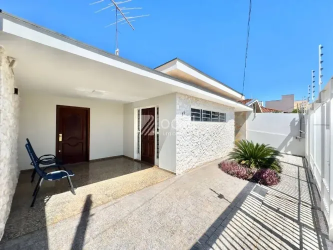 Casa com 3 quartos para alugar, 200 m² por R$ 4.020/mês - Jardim Seixas - São José do Rio