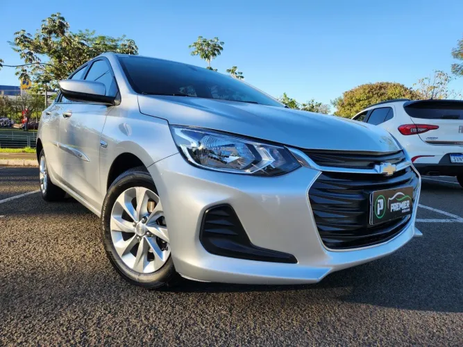 Chevrolet Onix Hatch LT 1.0 8V Flex Mec. 4P 2021