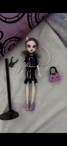 Monster high Catrine demew usada