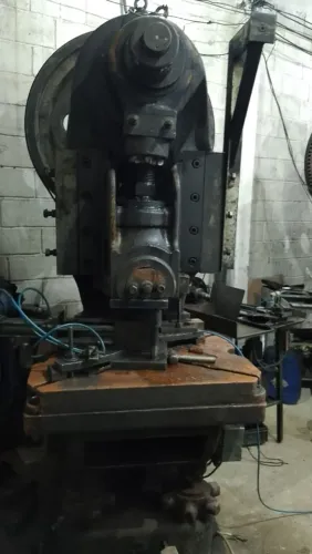 Prensa excêntrica 60 toneladas