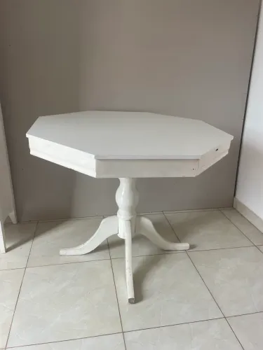 Mesa em madeira 