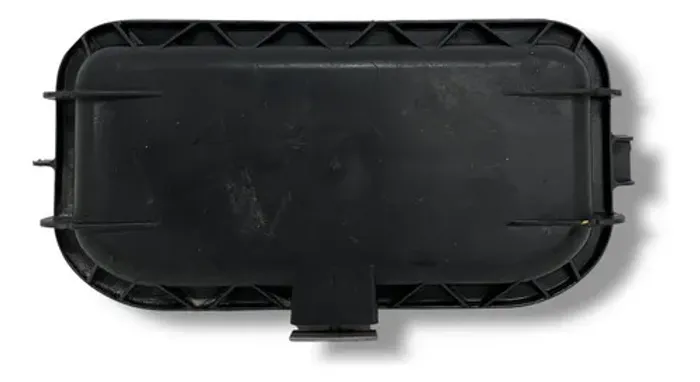 Tampa Vedação Faroo Direito Fiat Palio 2004 2006 2008 2010