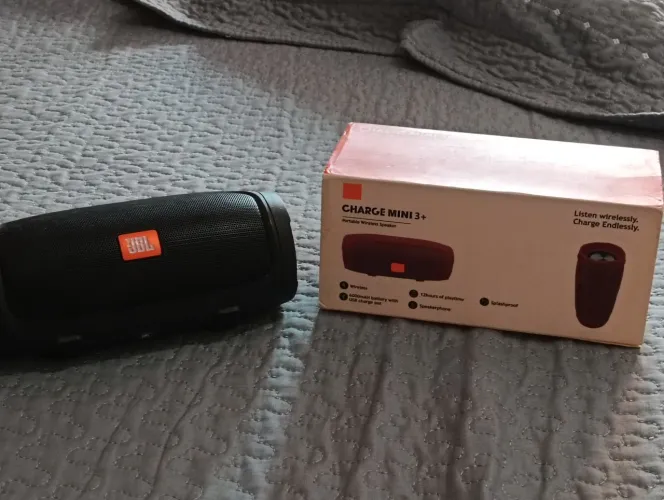 Charge mini + 3 caixinha de som portátil