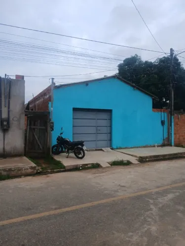 Vende se está casa , no bairro casas populares 2 