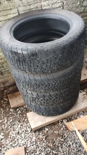 Pneus 225/60/18