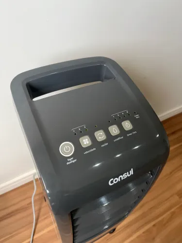 Climatizador frio Cônsul usado