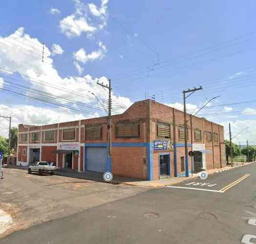 Prédio | Estrela do Norte-SP | Centro - 47km de Presidente Prudente-SP | Rota SP-PR - Cond