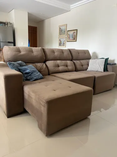 Sofá grande retrátil