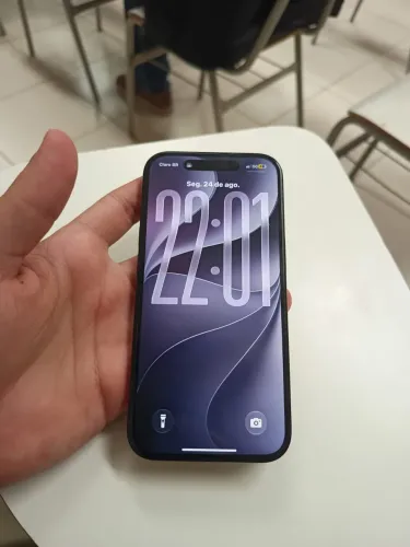 IPHONE 15 Preto fosco - 128 GB