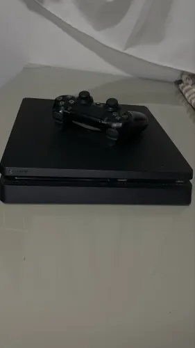 PlayStation 4 slim