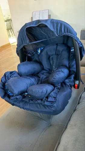 Bebê Conforto Cosco Wizz + Redutor e capa 