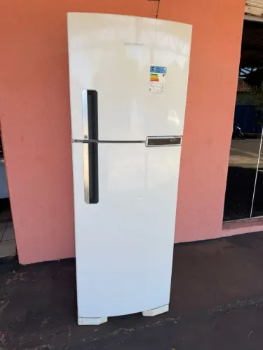 Geladeira Frost Free dou garantia entrego perfeita