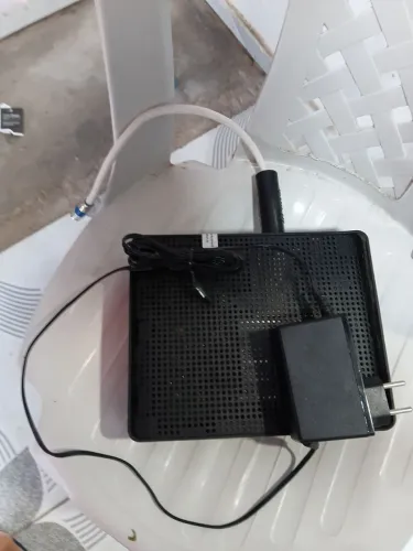 Vendo Roteador Wi-fi Semi Novo aqui em São Luís 