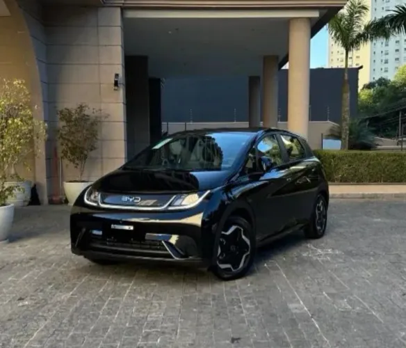BYD Dolphin EV (Elétrico) 2026