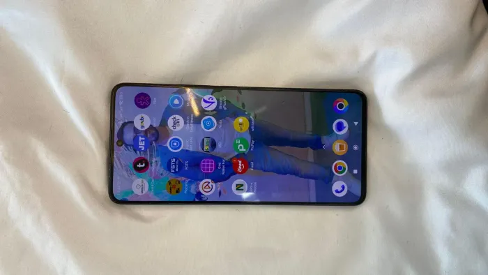 Celular x6 256 8gb pra levar 