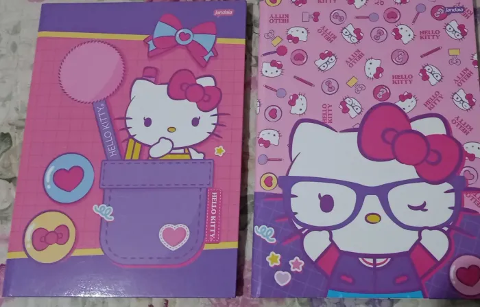 Itens de papelaria hello kitty