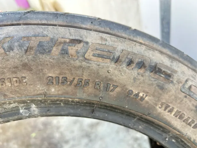 Pneu Continental 215/55 R17