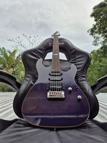 Guitarra strinberg