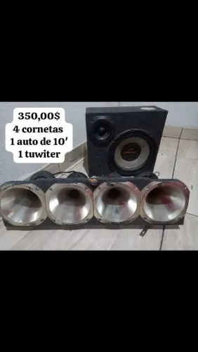 Caixa de som automotivo 
