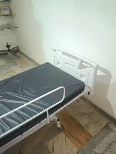 Cama Hospitalar 2 meses de uso