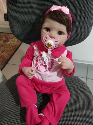 Bebê reborn menina fio a fio