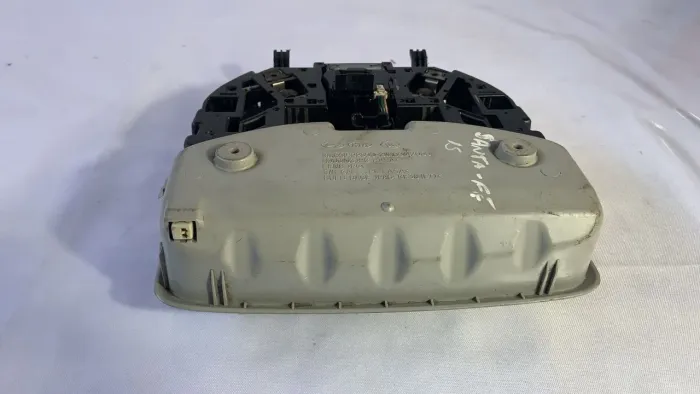 Hyundai santa fé ano:2013/18 estado: perfeito peça: luz teto cortesia $ 350