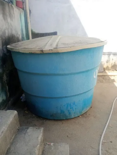 Caixa de água forte lev