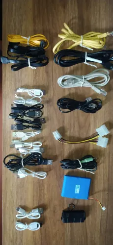 Kit Cabos e Acessórios para PC e Notebook