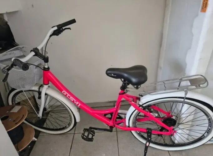 Vendo bicicleta nova