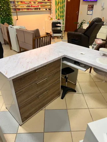 Mesa para Nail Designer