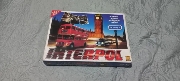 jogo de Tabuleiro Interpol
