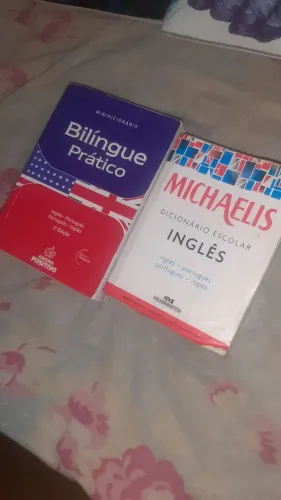 Dicionários de Inglês Michaelis + Bilíngue Prático (BARATO)