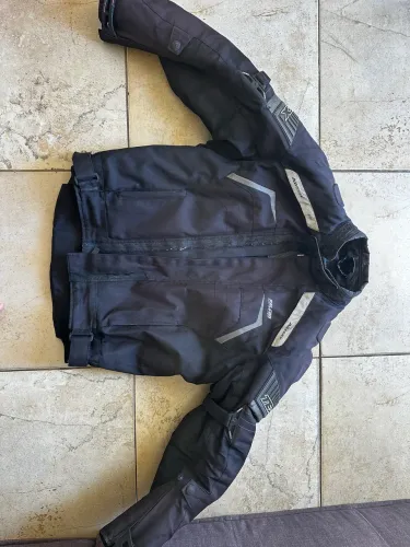 Kit Motociclista: 2 Jaquetas Texx (M/F) + Capacete LS2 Draze
