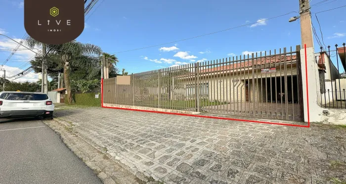 Terreno ZR3 à venda na Rua Jacarezinho no Mercês!