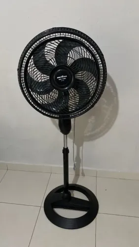 Vende-se ventilador