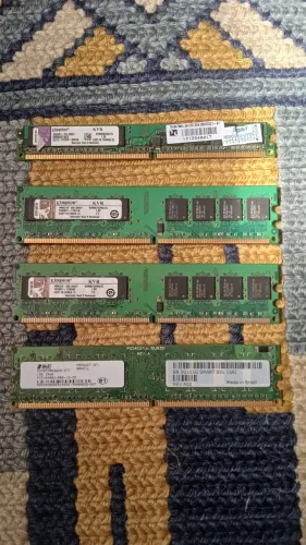 Memória ram DDR2 1GBx4