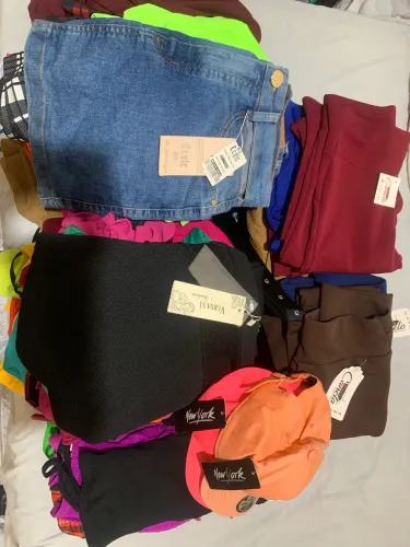 Lote de roupa feminina NOVA 
