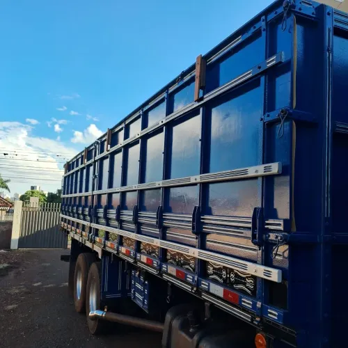 Carroceria Graneleira para Caminhão Truck