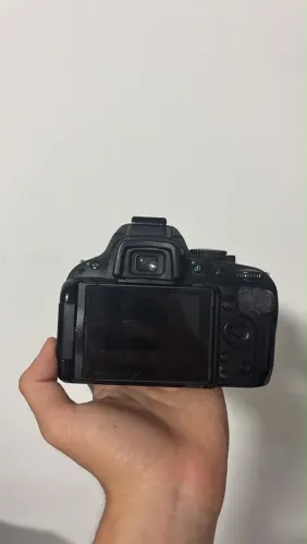 NIKON D5100 ÓTIMO ESTADO