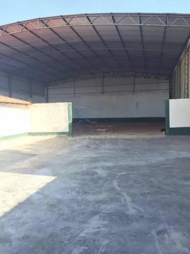 Galpão comercial de 470m² com 02 banheiros para locação - Vila Elisa