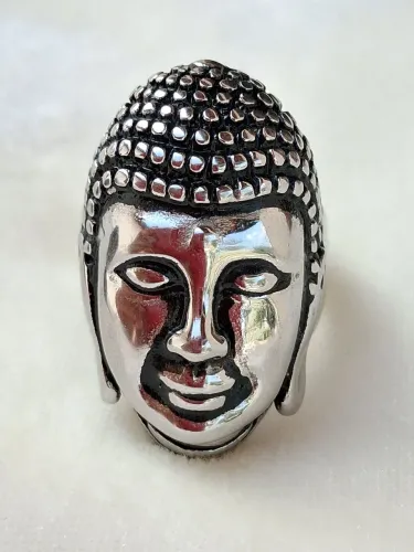 Vendo anel de aço cirúrgico de Buda Aro 20 só Curitiba * Falar Lorival