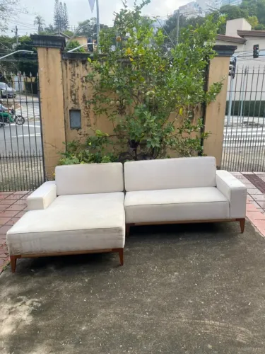 SofáEm 2 Peças Bege Com Chaise Excelente Estado