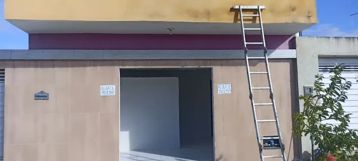 Aluga-se estabelecimento comercial em excelente localização
