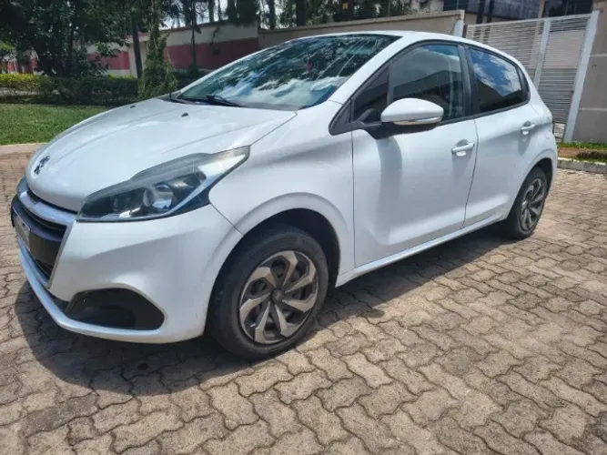 Peugeot 208 Active 1.2 Flex 12V 5P Mec. 2019