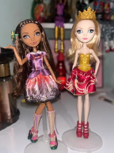 Cedar Wood w1 + Apple Budget (ever after high) LER DESCRIÇÃO