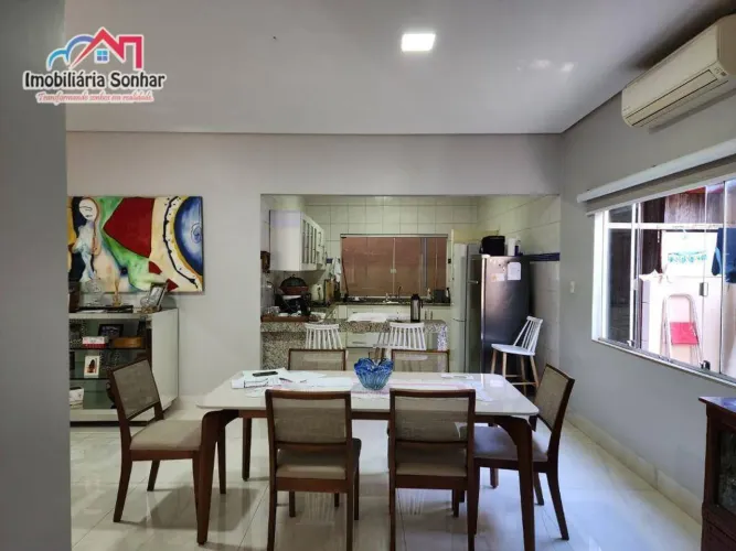 Casa com 5 dormitórios na 306 Sul