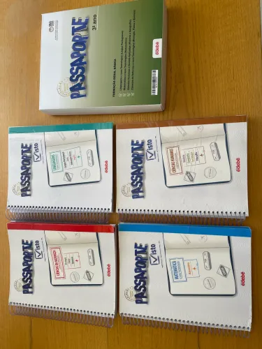 Livros e apostilas 3°ano Ensino médio Coleção Passaporte EDEBÊ